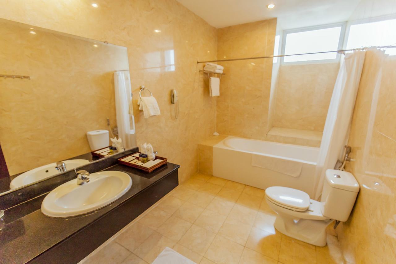 קוואנג נגאי Thien An Riverside Hotel מראה חיצוני תמונה